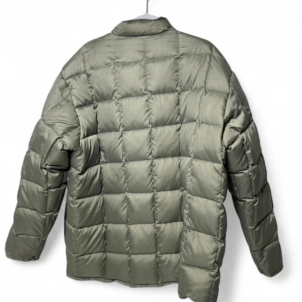 Vintage Nike Jacket Reflective Puffer Detailing Light olive green‎  Mens XL